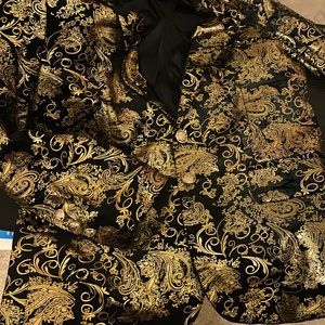 Nice Victorian Gold & black blazer w/gold buttons